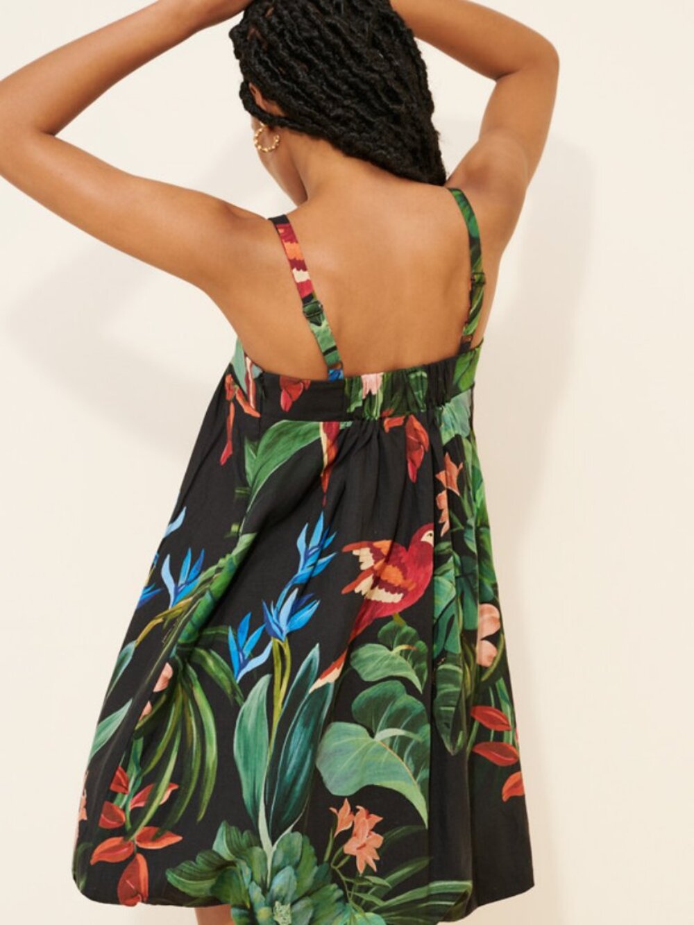 FARM Rio Black Midnight Macaw Fiesta
Linen Blend Mini Dress Size: Small 🦜🌴 - Picture 4 of 14